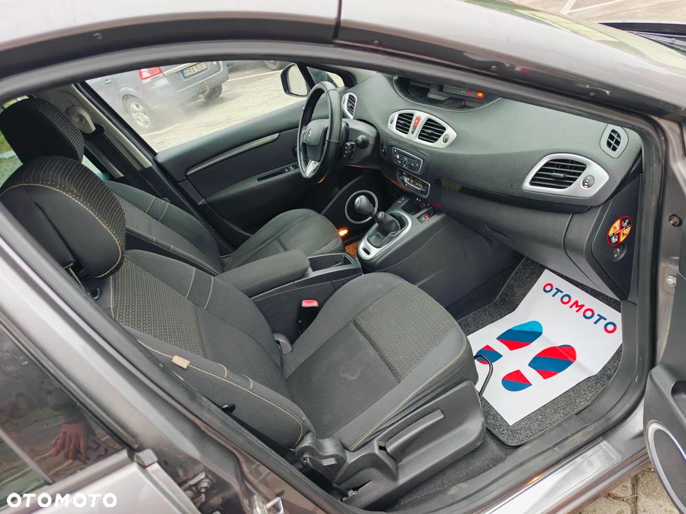 Renault Scenic TCe 130 Dynamique - 18