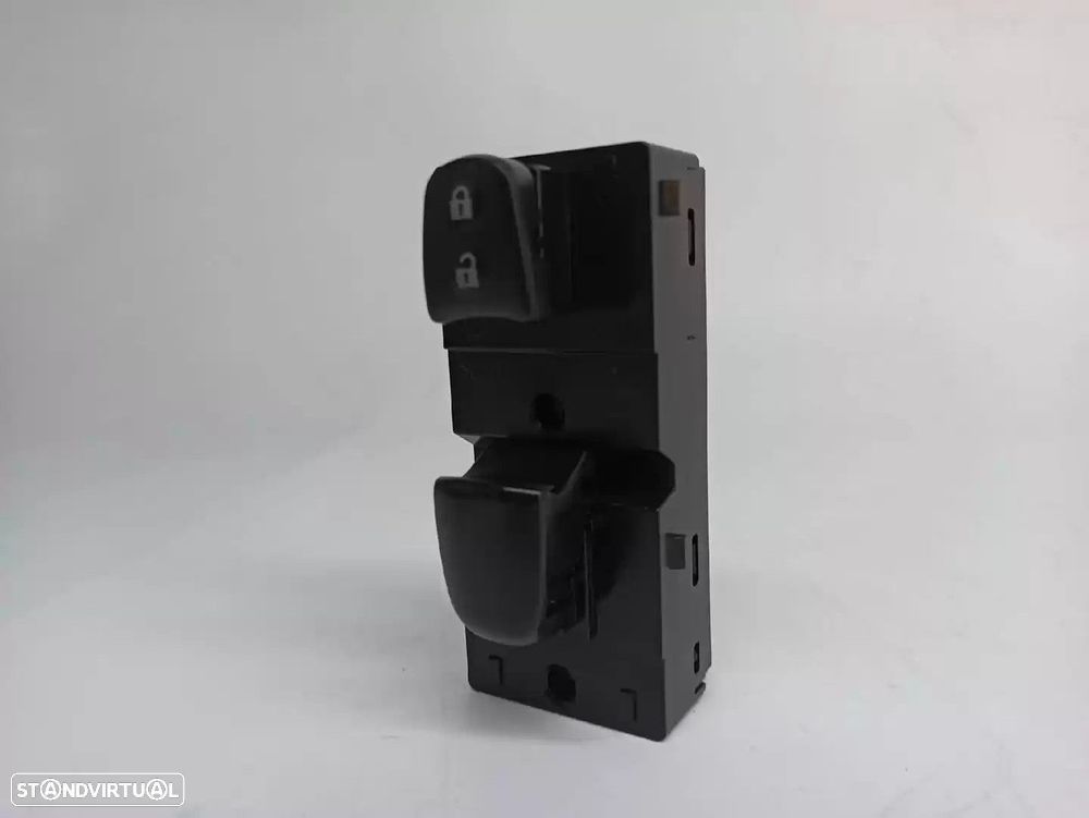 COMANDO ELEVADOR DE VIDRO FRONTAL DIREITO NISSAN JUKE 2017 -254111KA5A - 2