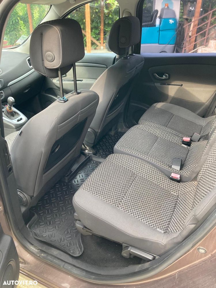 Renault Grand Scenic Energy dCi 110 Start & Stop Dynamique - 10