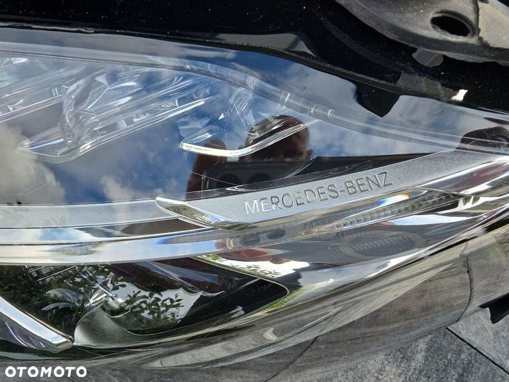 MERCEDES C KLASA 205 Lampy przód Full Led Inteligent 2059063104 2059063204 - 6