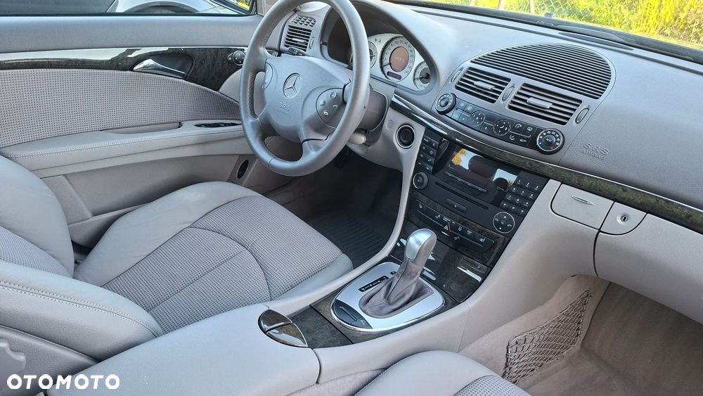 Mercedes-Benz Klasa E - 8