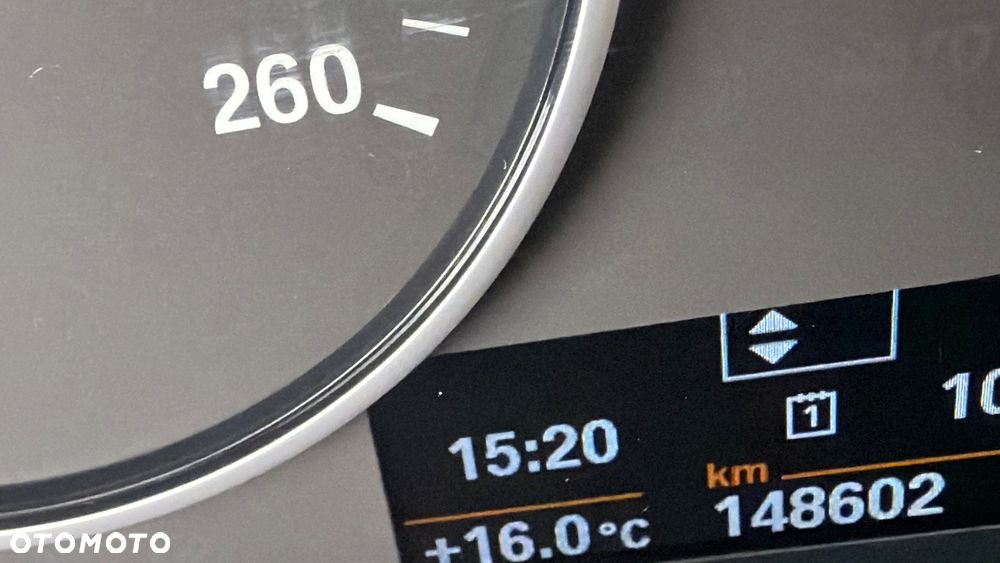 BMW X3 xDrive20d - 9