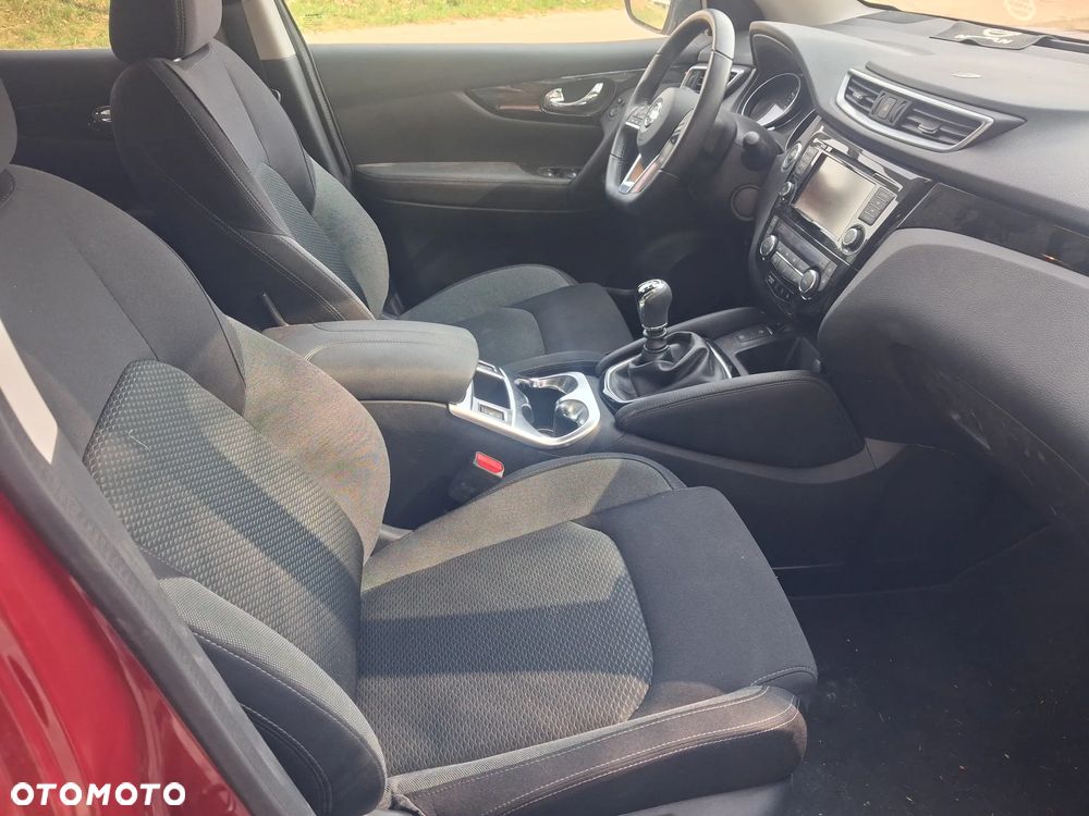 Nissan Qashqai 1.3 DIG-T AKARI - 14