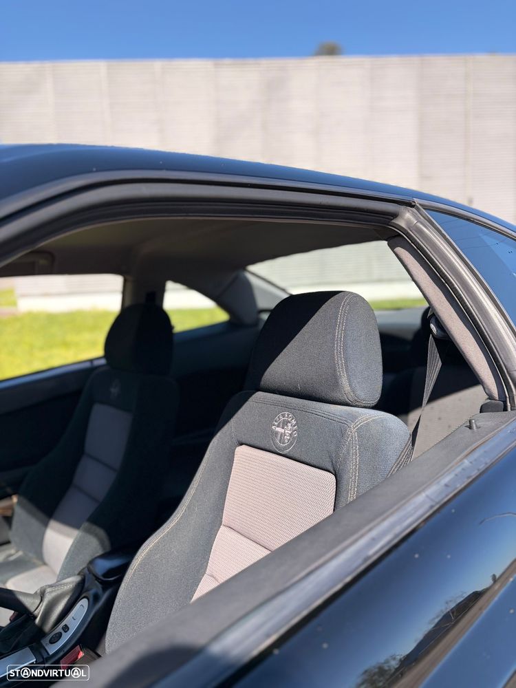 Alfa Romeo GTV 1.8 TS - 25