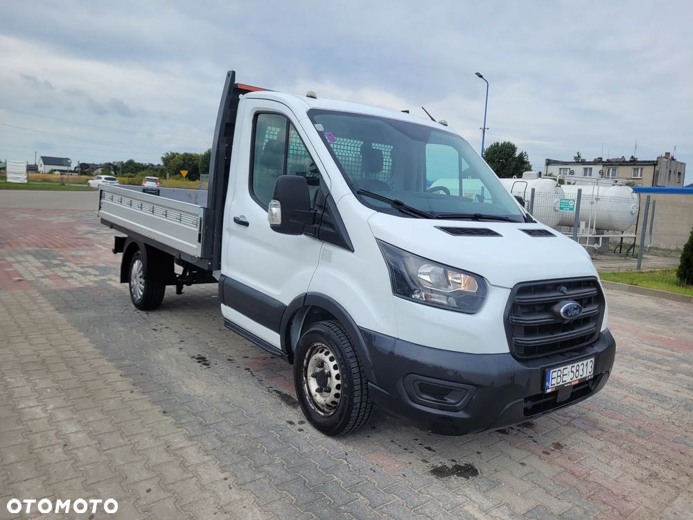 Ford Transit - 1