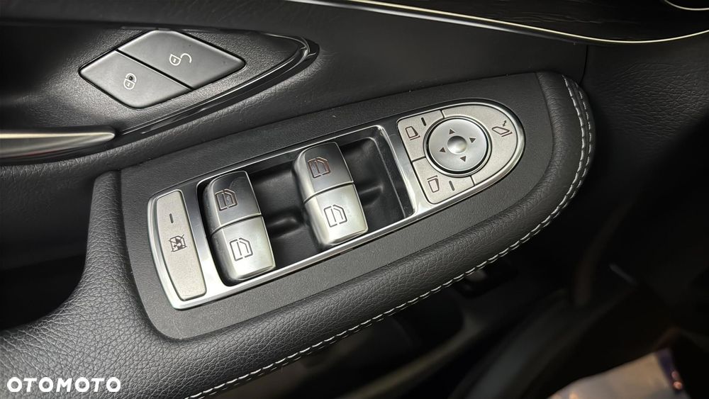 Mercedes-Benz GLC 200 d 4-Matic Business Edition - 32