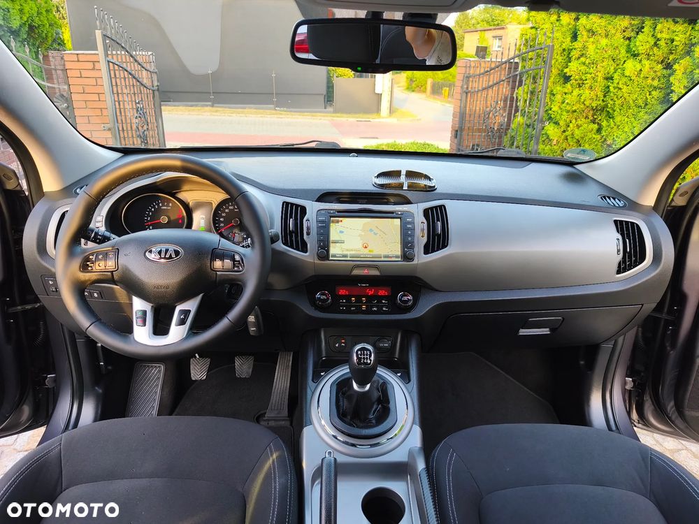 Kia Sportage 1.6 GDI 2WD Dream-Team Edition - 34