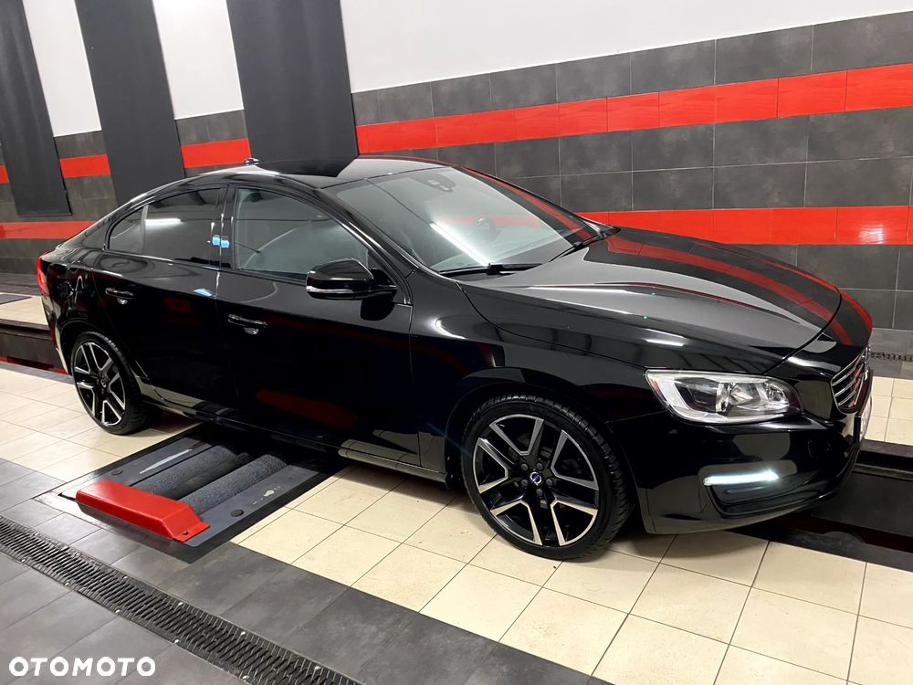 Volvo S60 D4 Geartronic Summum - 15