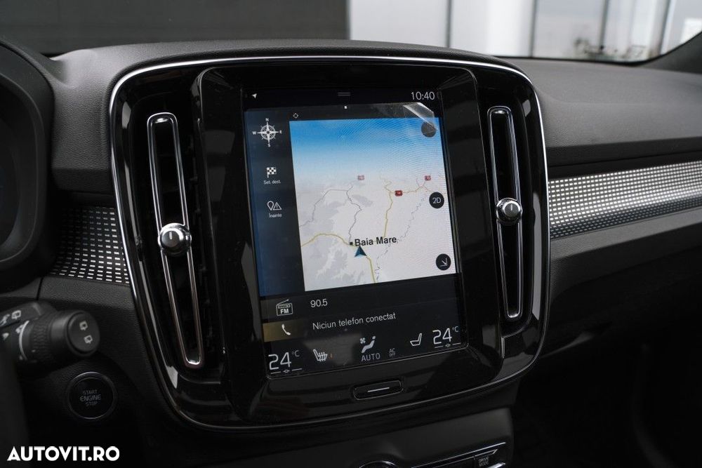 Volvo XC 40 D4 AWD R-Design - 31