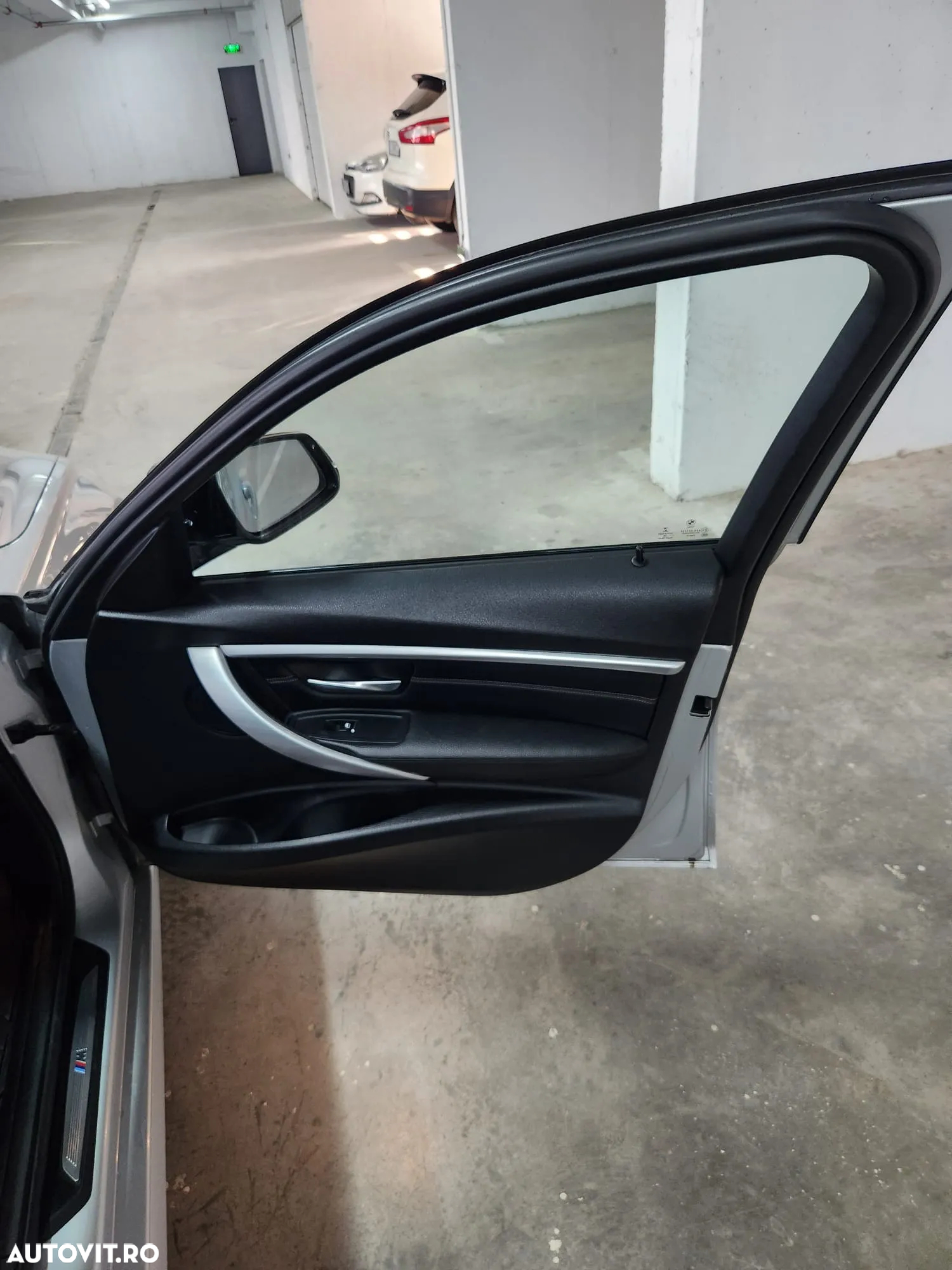 BMW Seria 3 - 19