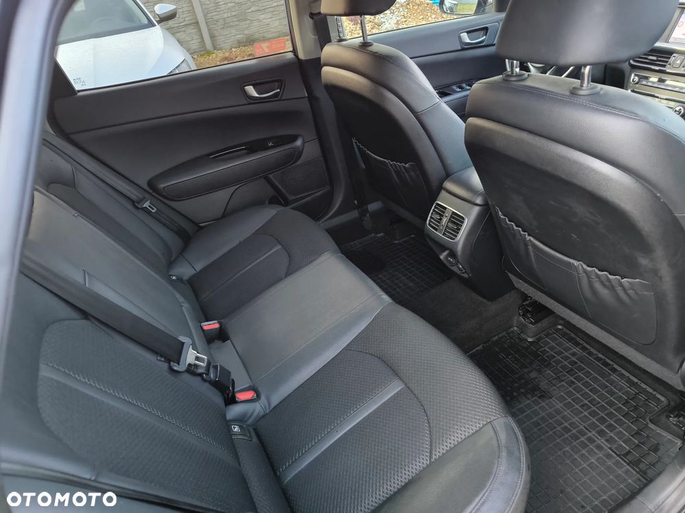 Kia Optima 1.7 CRDI XL DCT - 11