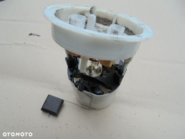 pompa paliwa bmw e81 e87 e82 116i 118i 120i - 1