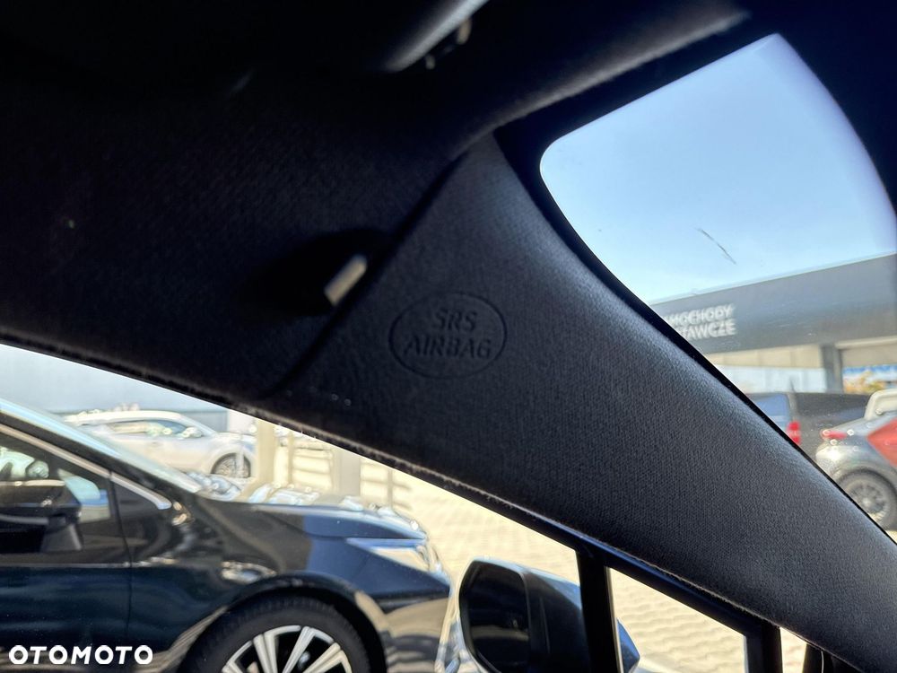 Toyota Corolla 1.8 Hybrid Comfort - 24