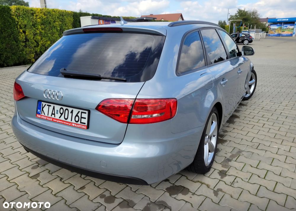 Audi A4 - 5