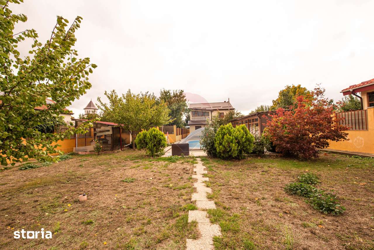 Vila de vanzare 240 mp utili , 6 camere, teren 1000 mp, Calarasi - Imagine principală: 4/20