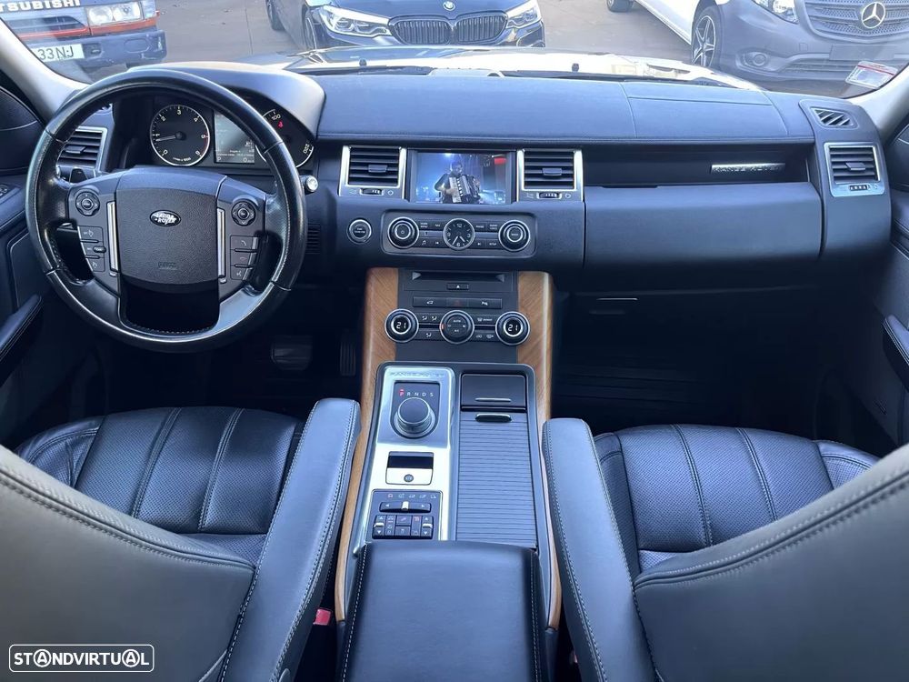 Land Rover Range Rover Sport 3.0 SDV6 HSE Black - 41