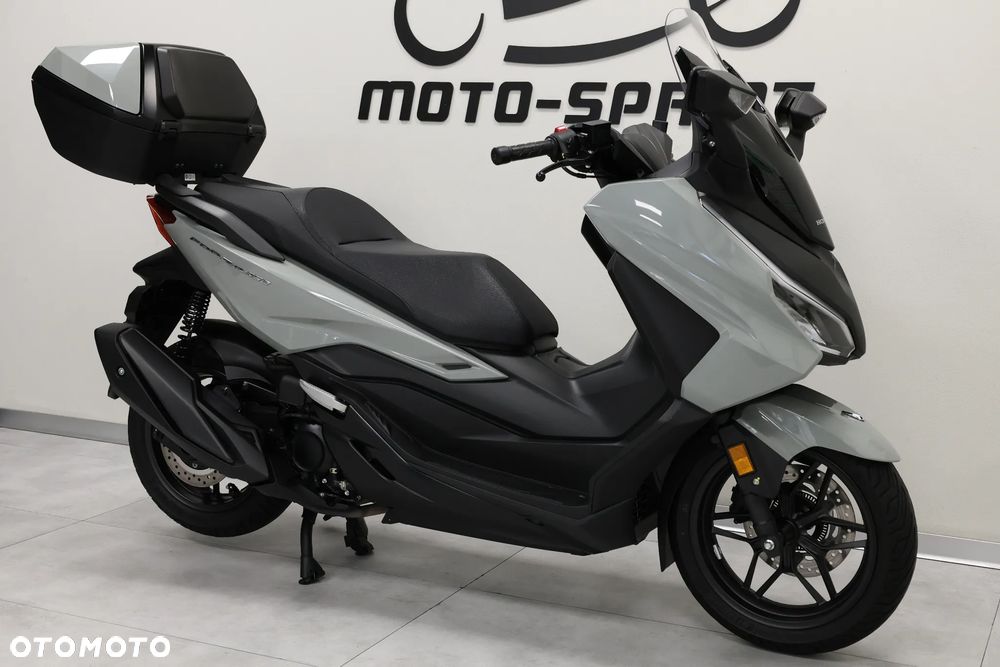 Honda NSS - 4