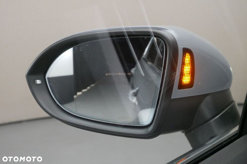 Volkswagen Passat Variant 1.5 TSI EVO Business DSG - 28