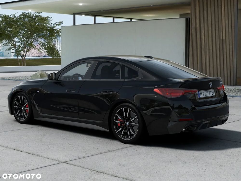 BMW Seria 4 M440i xDrive mHEV - 3