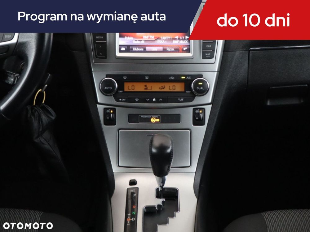 Toyota Avensis - 14