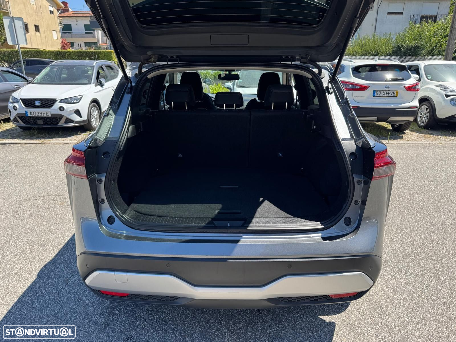Nissan Qashqai 1.3 DIG-T N-Connecta J18 Led - 13