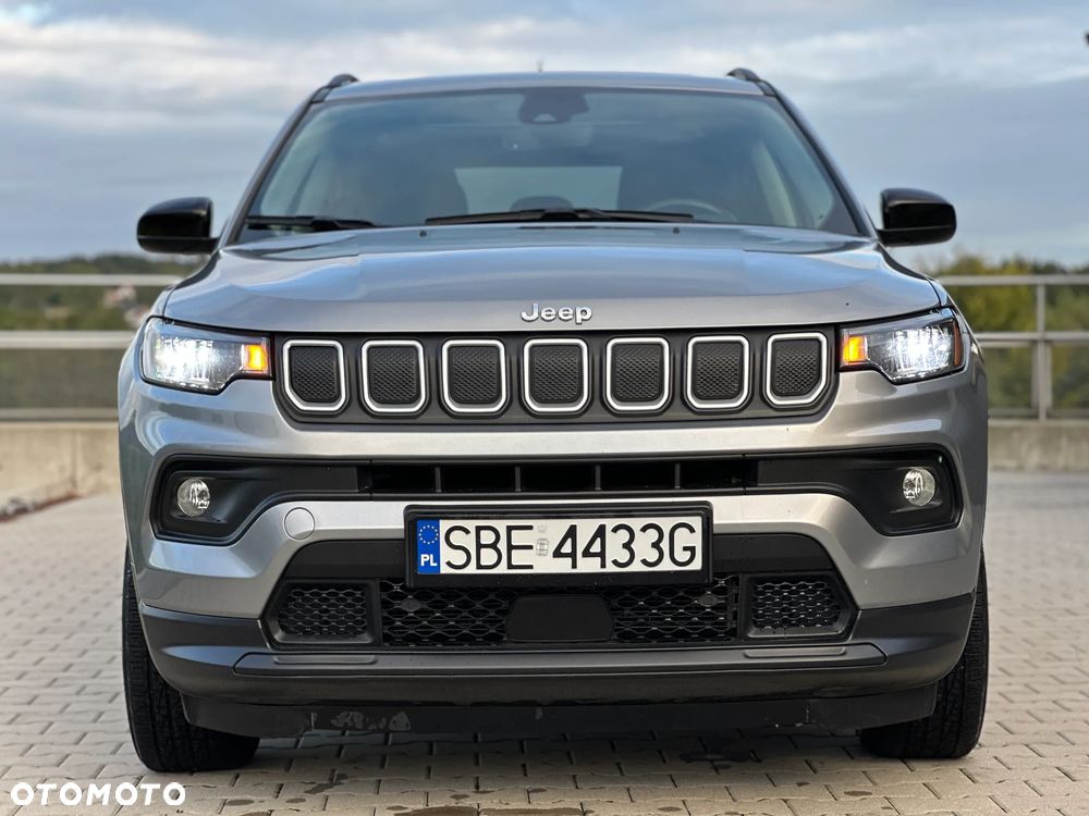 Jeep Compass - 2