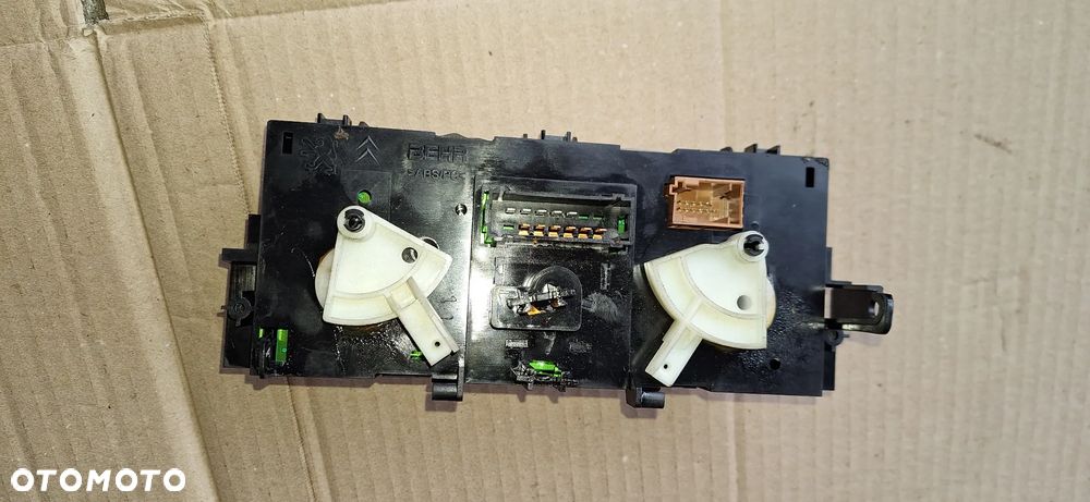 PANEL NAWIEWU STEROWANIA NAWIEWEM CITROEN C3 II - 3