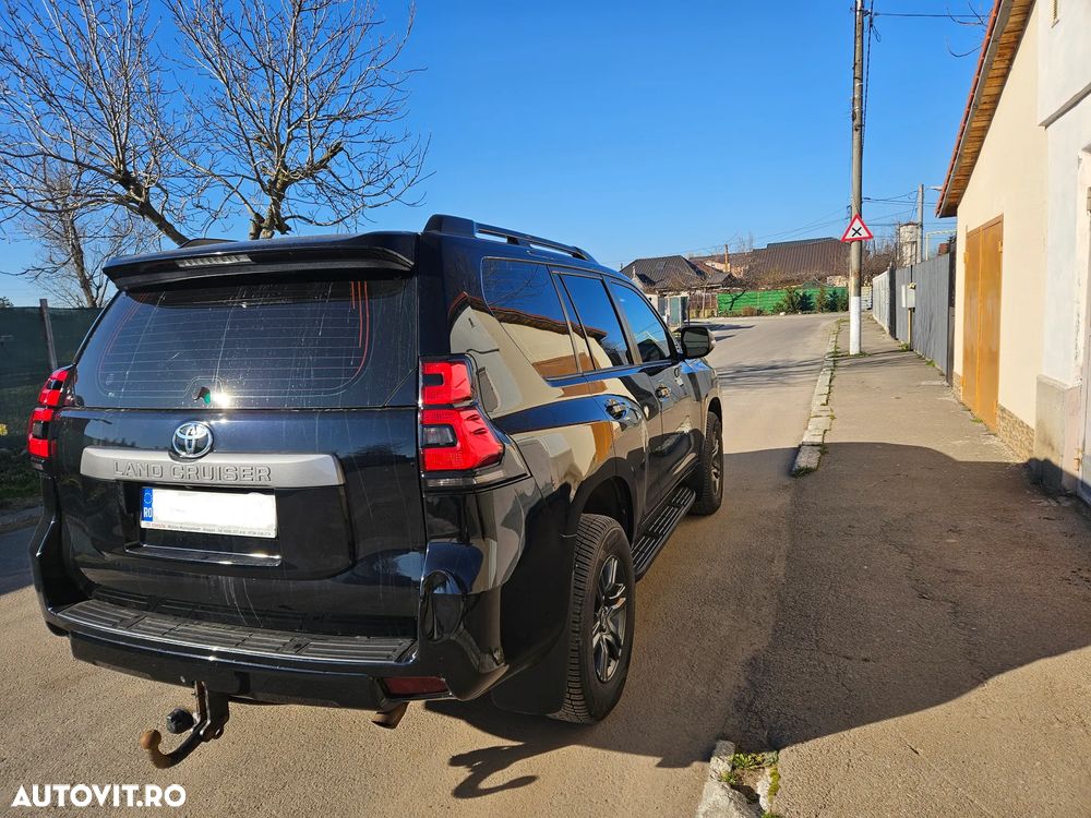 Toyota Land Cruiser 2.8l D-4D 204 CP A/T 7 locuri Executive - 4