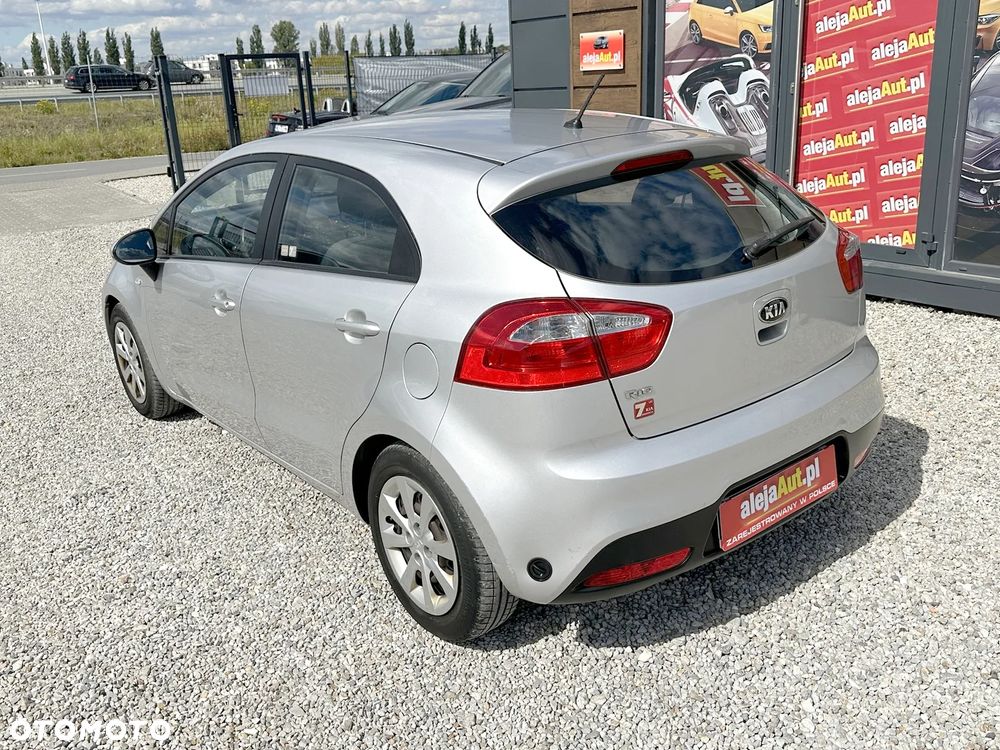 Kia Rio 1.2 M - 5