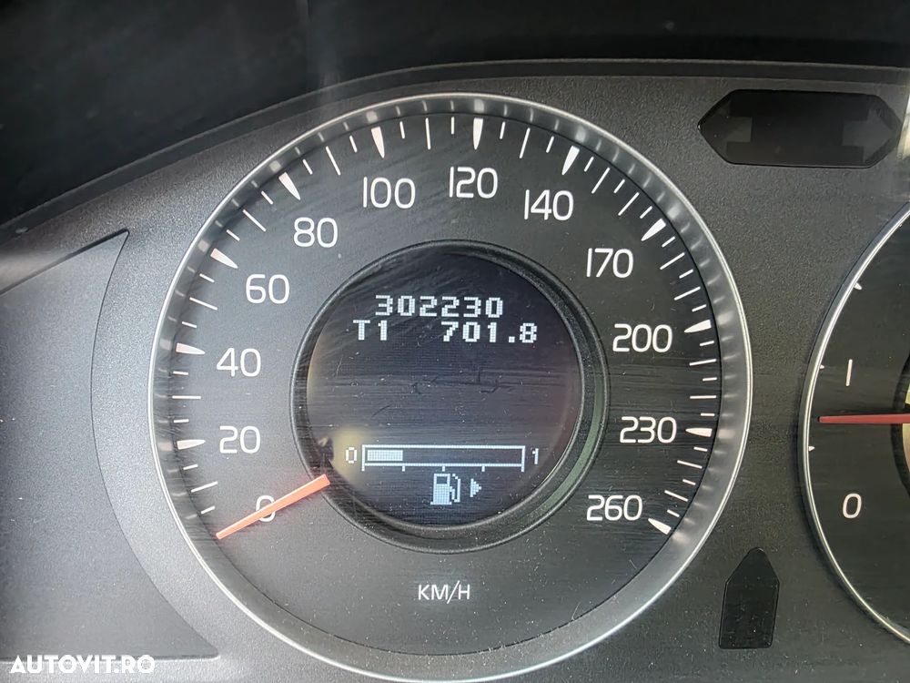 Volvo S80 2.4D Kinetic Geartronic - 5