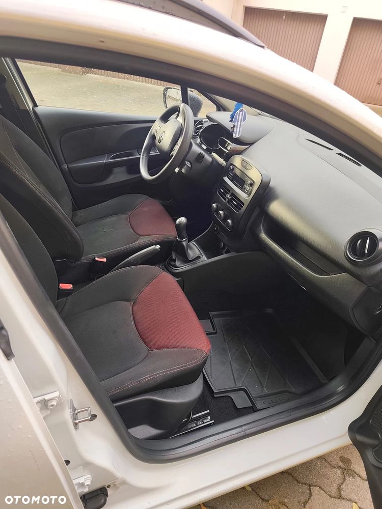 Renault Clio 1.5 dCi Energy Business EU6 - 10