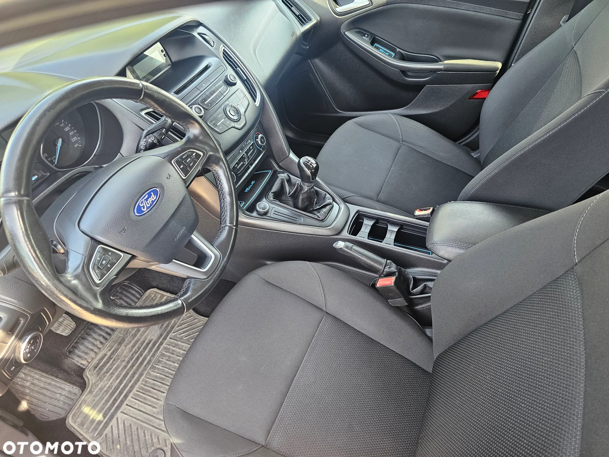 Ford Focus 1.6 Trend - 15