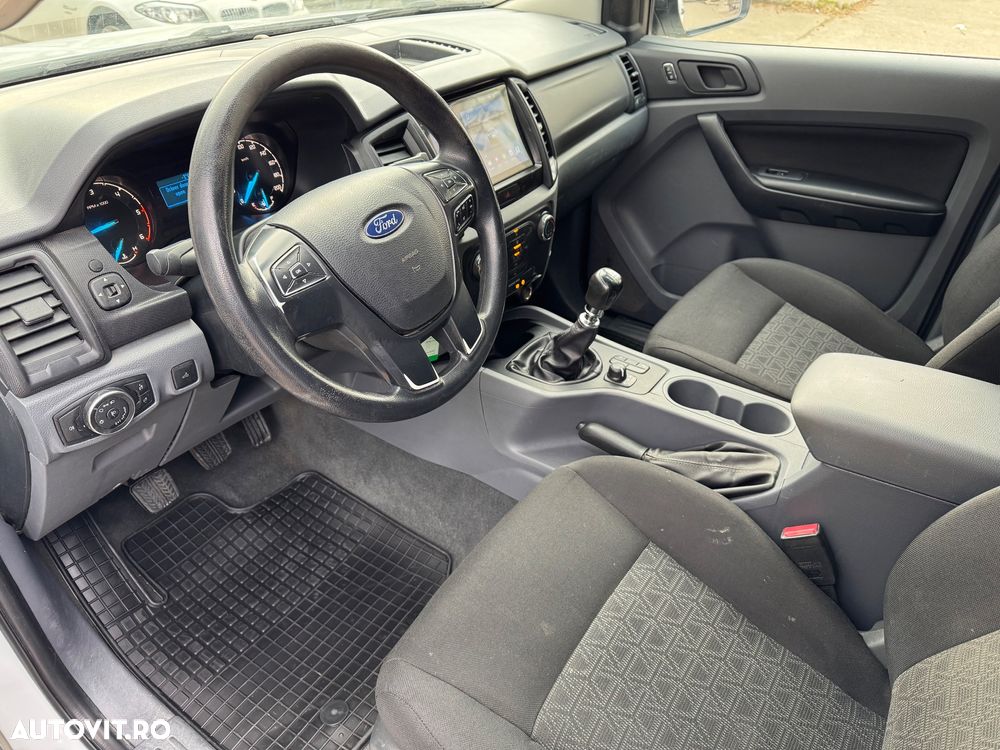 Ford Ranger Pick-Up 4x4 Cabina Dubla XLT - 12