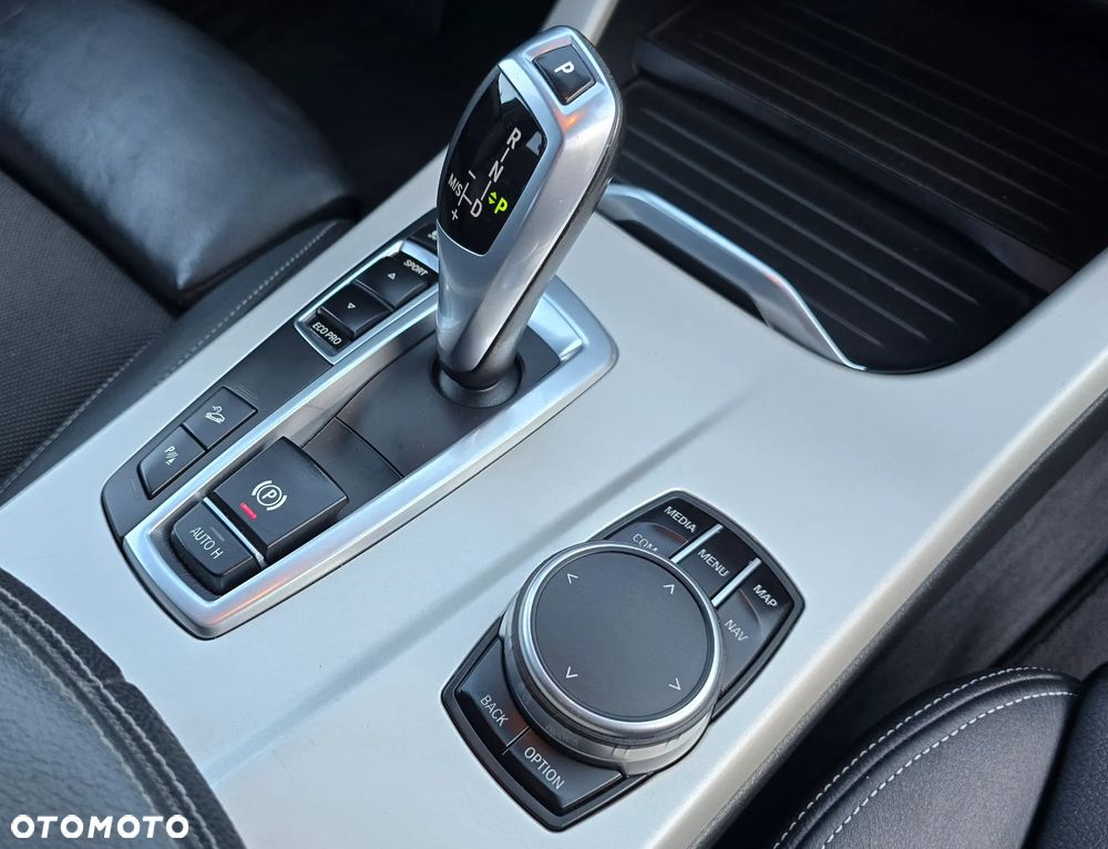 BMW X4 xDrive20d xLine - 26