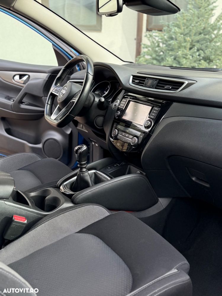 Nissan Qashqai 1.7 dCi N-CONNECTA - 23