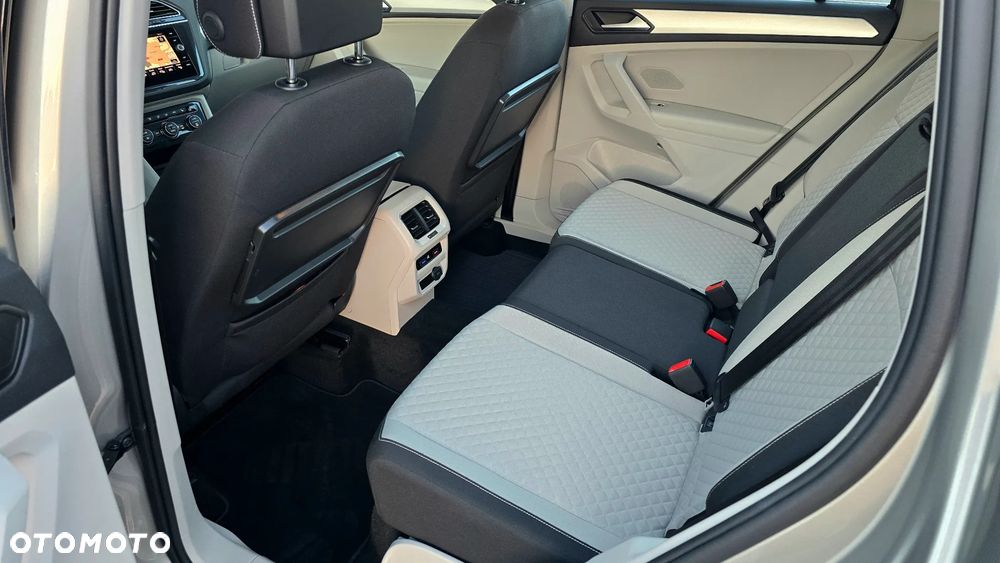 Volkswagen Tiguan 1.5 TSI OPF DSG URBAN SPORT - 11