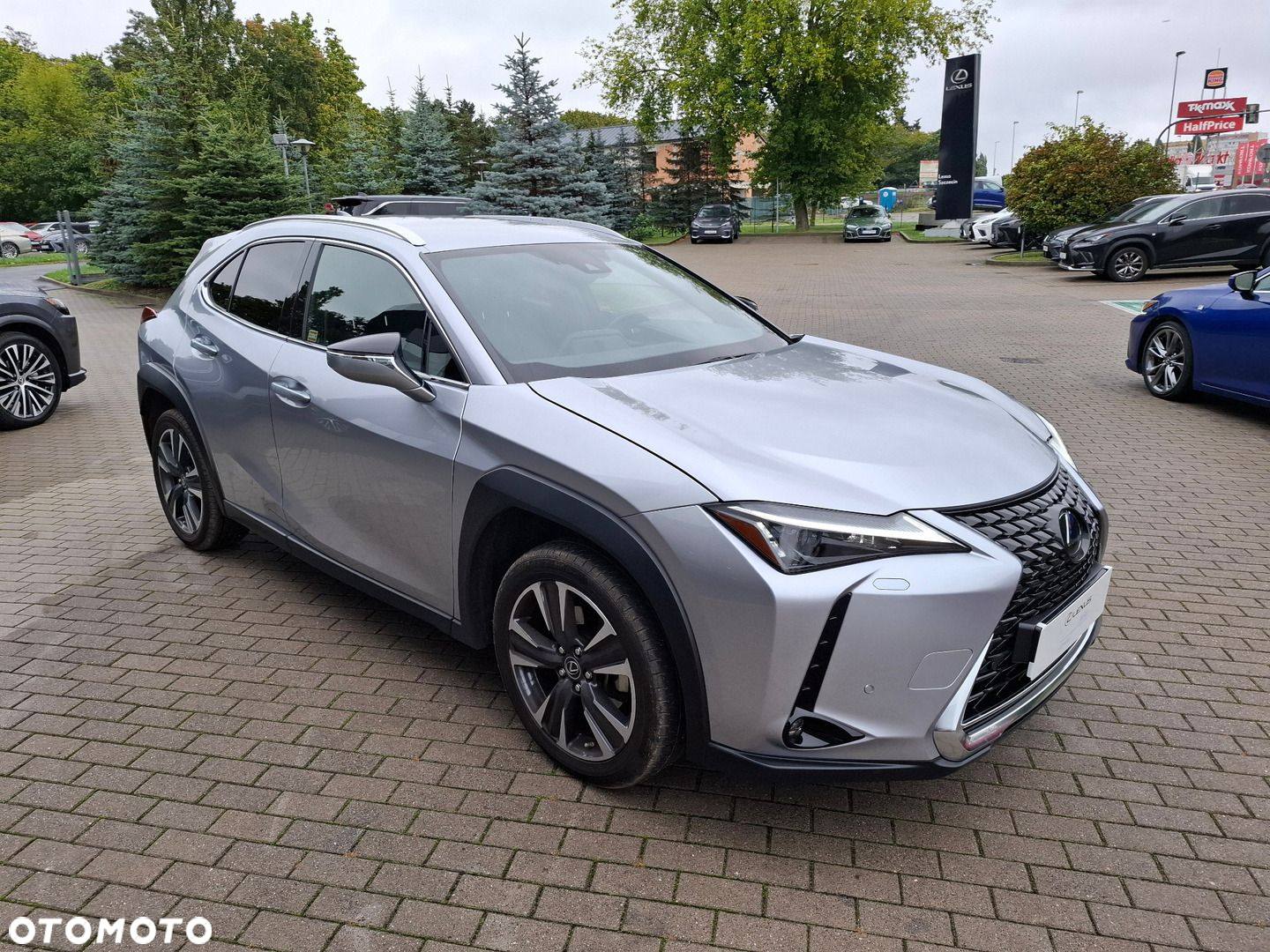 Lexus UX - 7