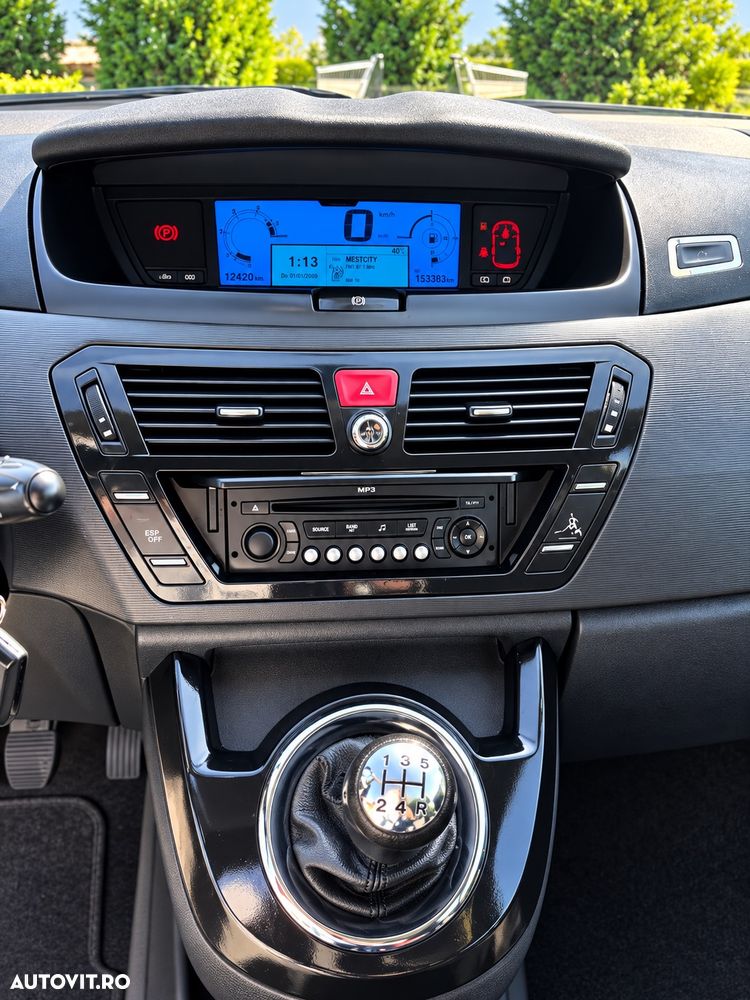 Citroën C4 Picasso 1.6 HDI SX - 8