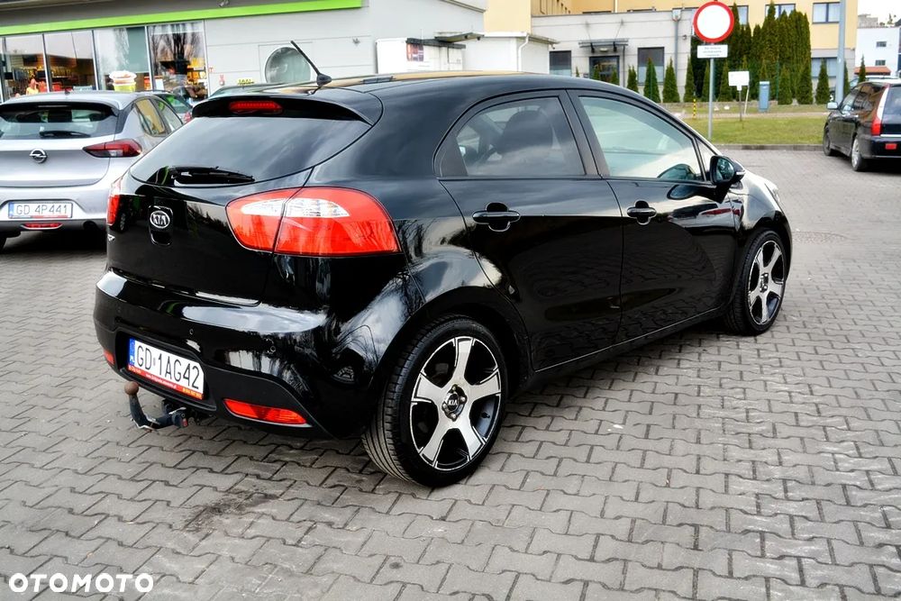 Kia Rio 1.2 Attract - 19