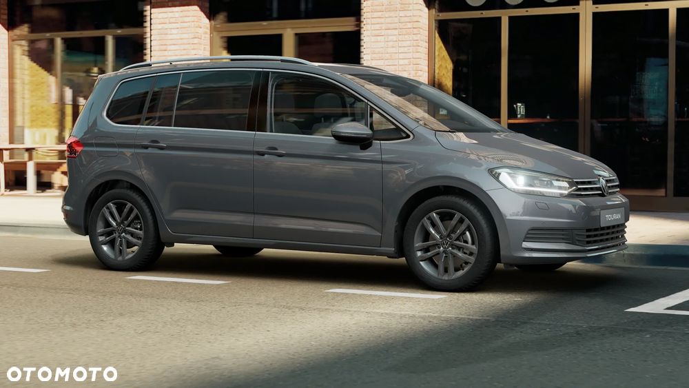 Volkswagen Touran 1.5 TSI EVO Comfortline Plus - 9