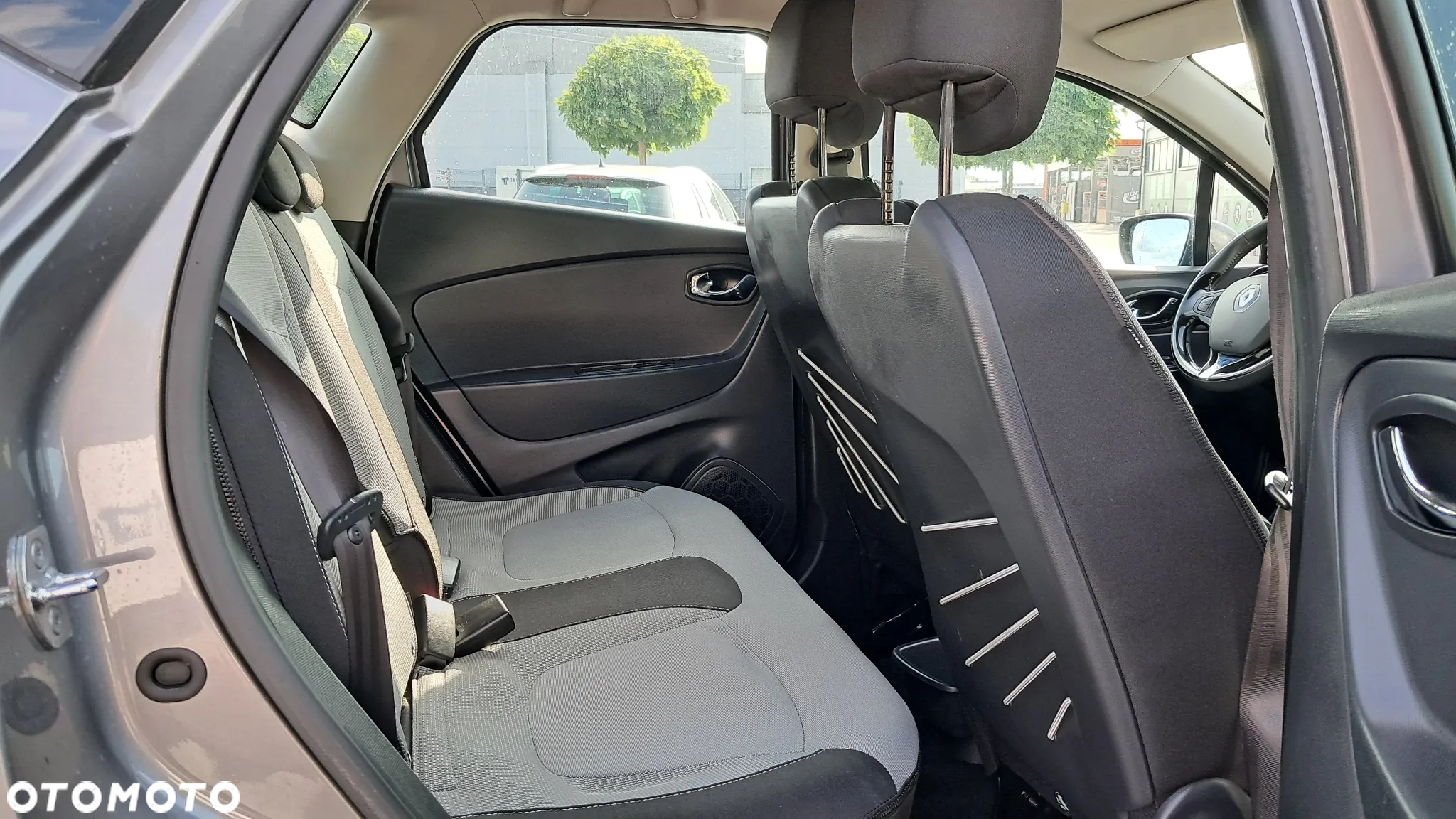Renault Captur 0.9 Energy TCe Intens - 13