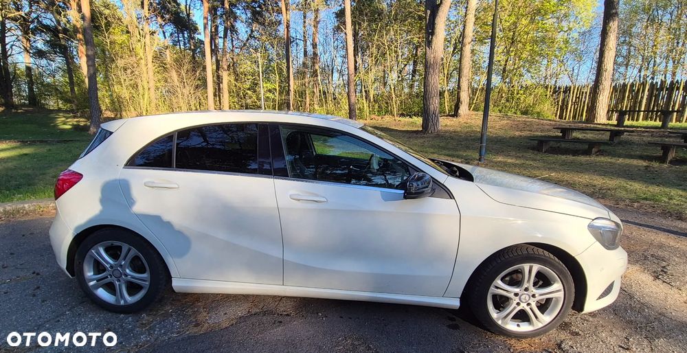 Mercedes-Benz Klasa A 180 CDI (BlueEFFICIENCY) 7G-DCT - 3