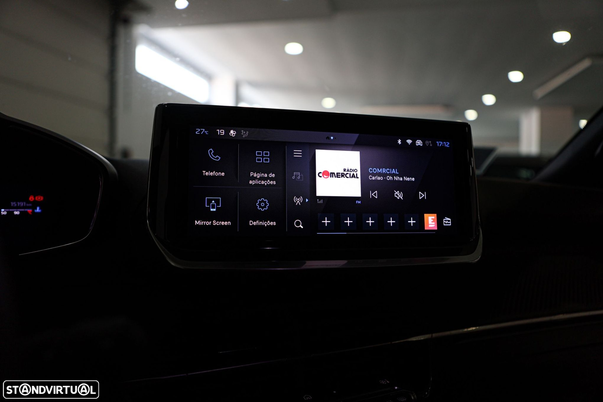 Peugeot 2008 1.2 PureTech Allure - 16