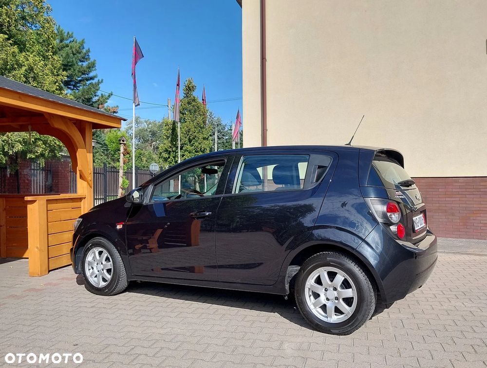 Chevrolet Aveo 1.4 LTZ - 8
