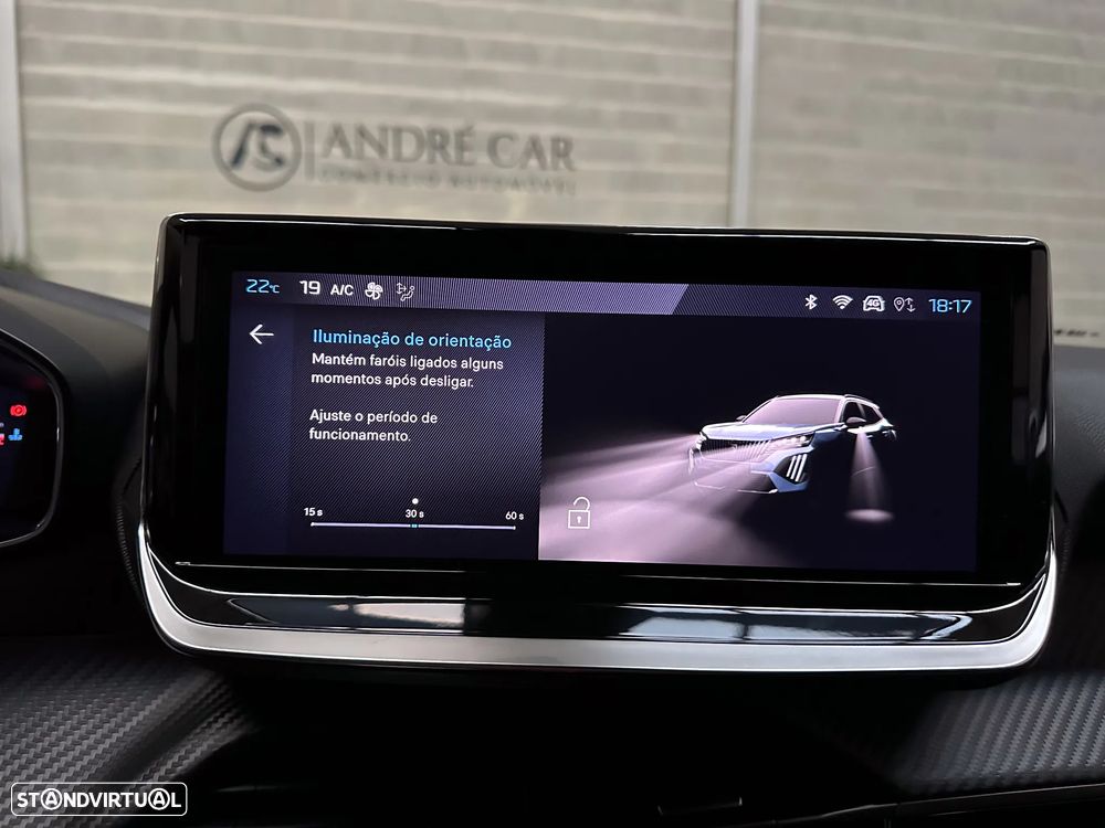 Peugeot 2008 1.2 PureTech Allure - 25