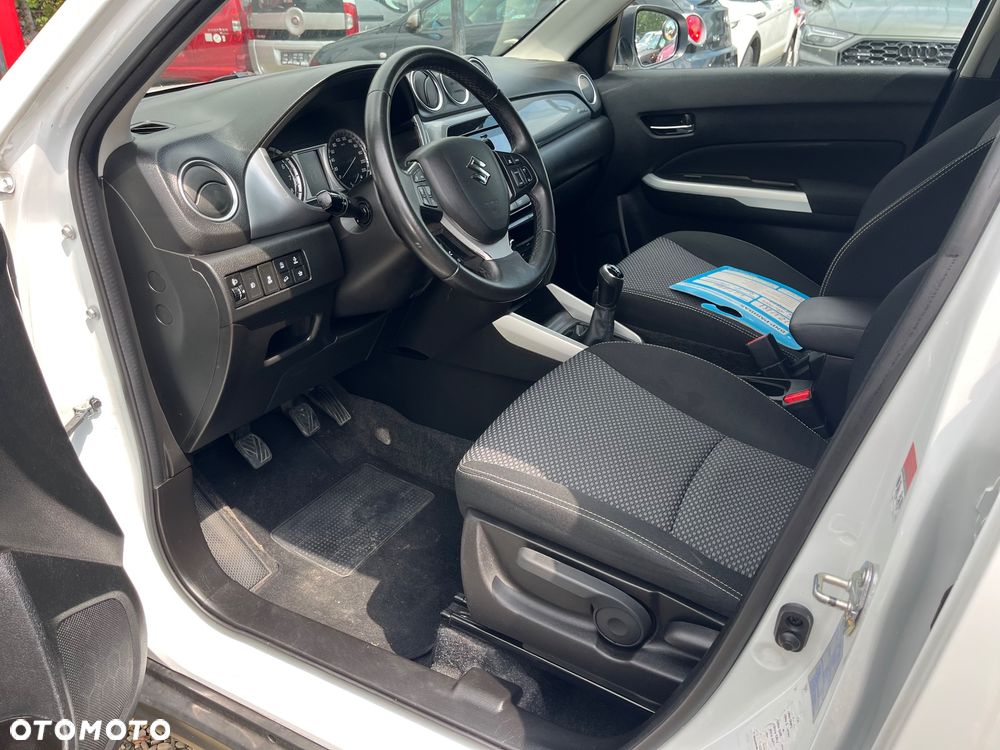 Suzuki Vitara 1.6 Comfort 2WD - 7
