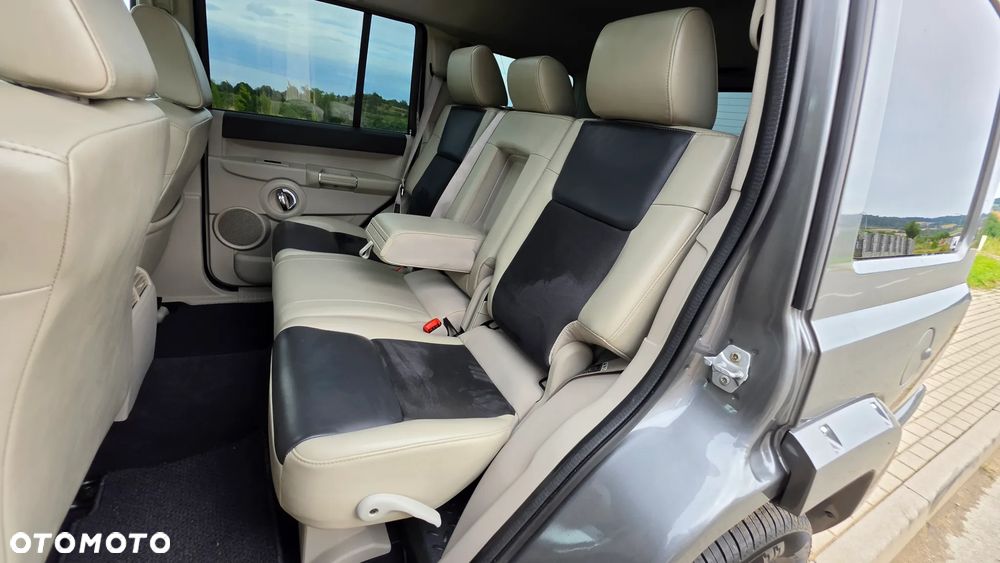 Jeep Commander 3.0 CRD Overland - 9