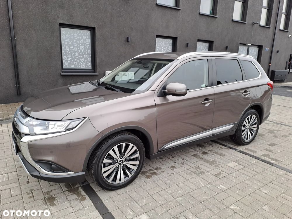 Mitsubishi Outlander 2.0 Intense + 4WD CVT - 1