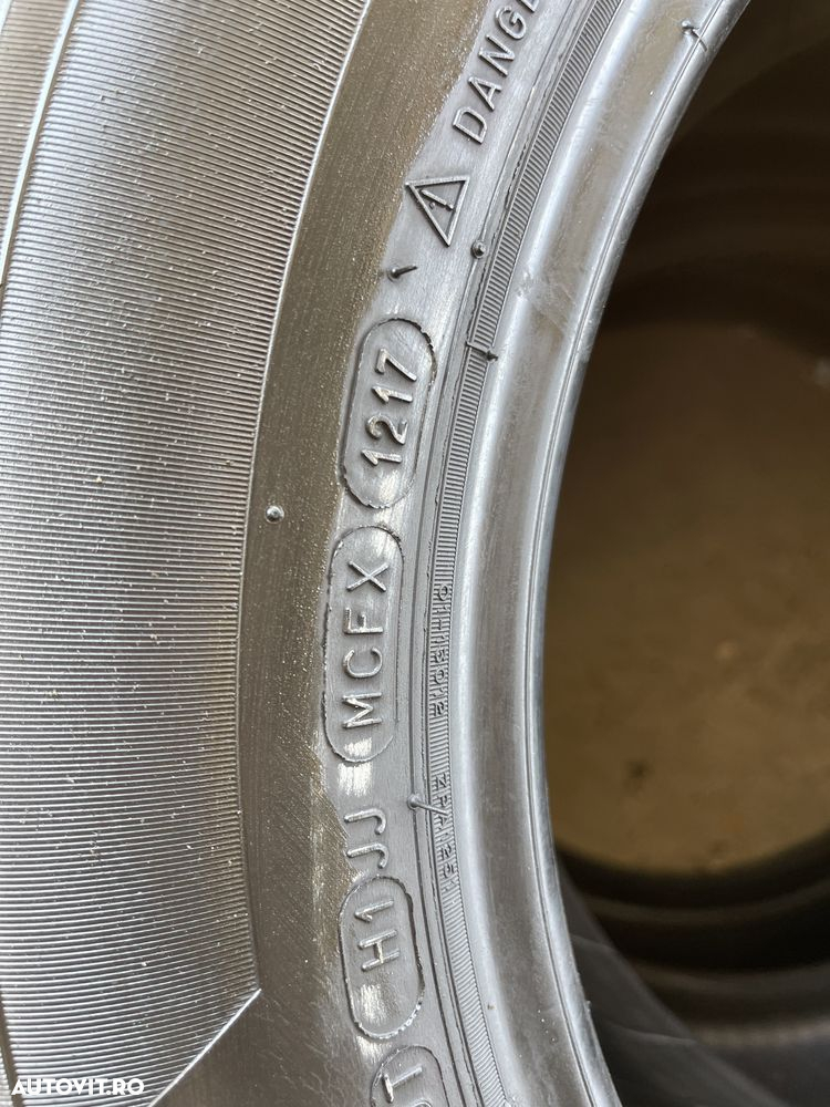 235/55/R17 Michelin Latitude Tour HP M+S - 7