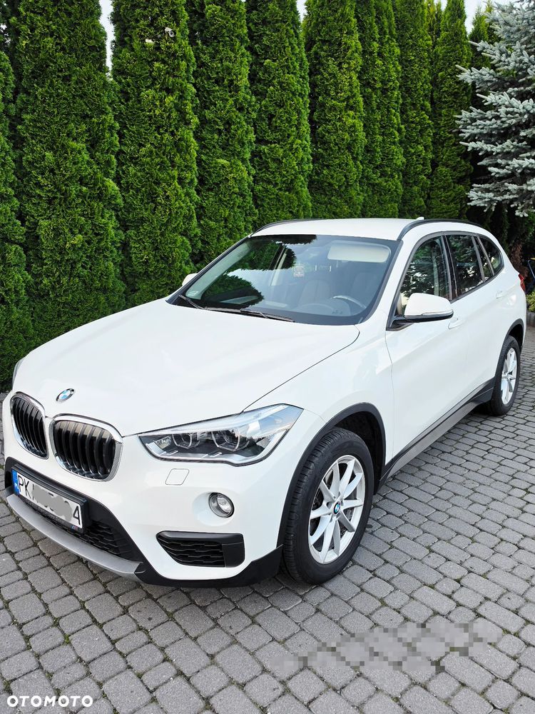BMW X1 sDrive18i - 1